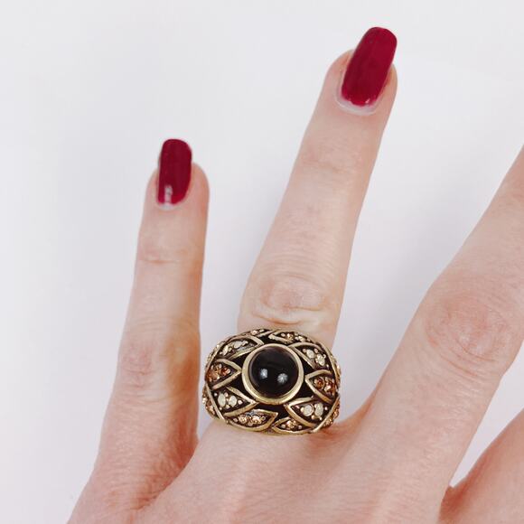 Signed Heidi Daus Onyx Black Cocktail Ring Swarovski Crystal Rhinestone Sz 6.75 - Picture 2 of 11